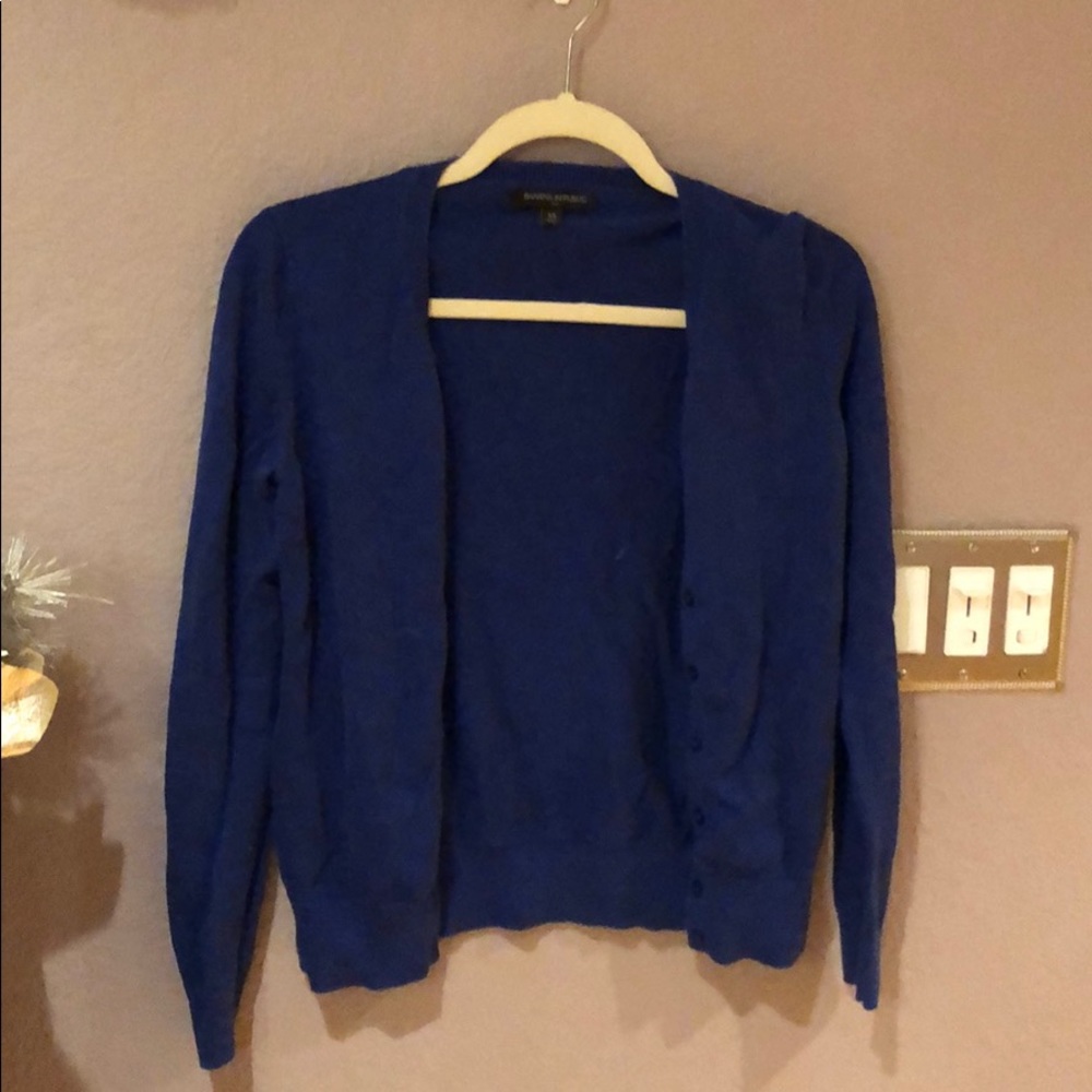 Banana republic royal blue cardigan 💕